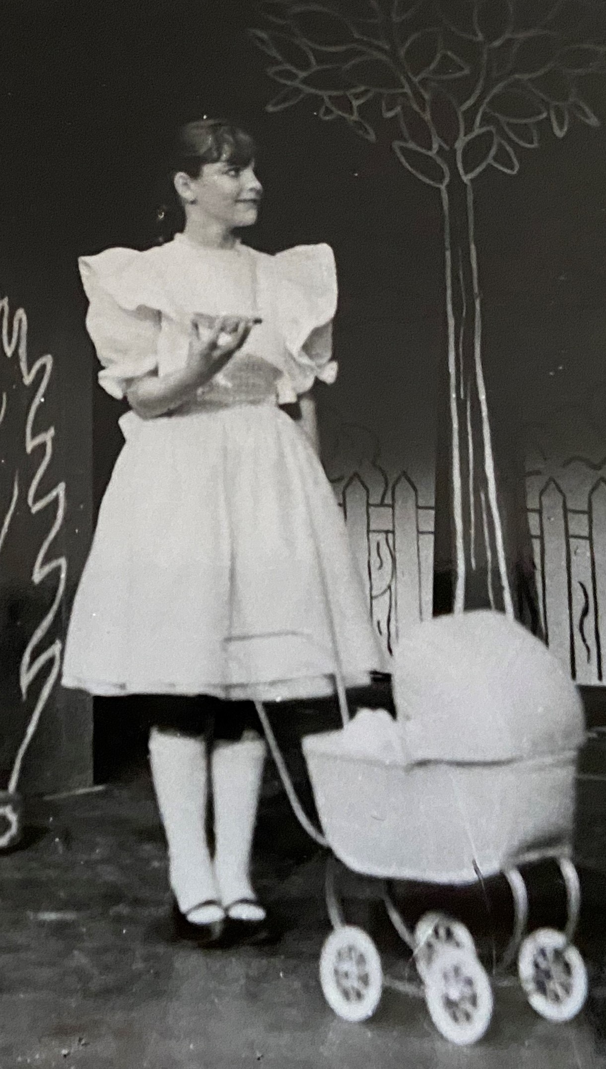 Jane Baxter in SEVENTEEN